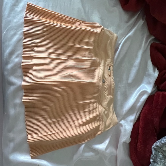 COPY - Summer Glow Pleat to Street Lululemon skirt - Picture 3 of 4